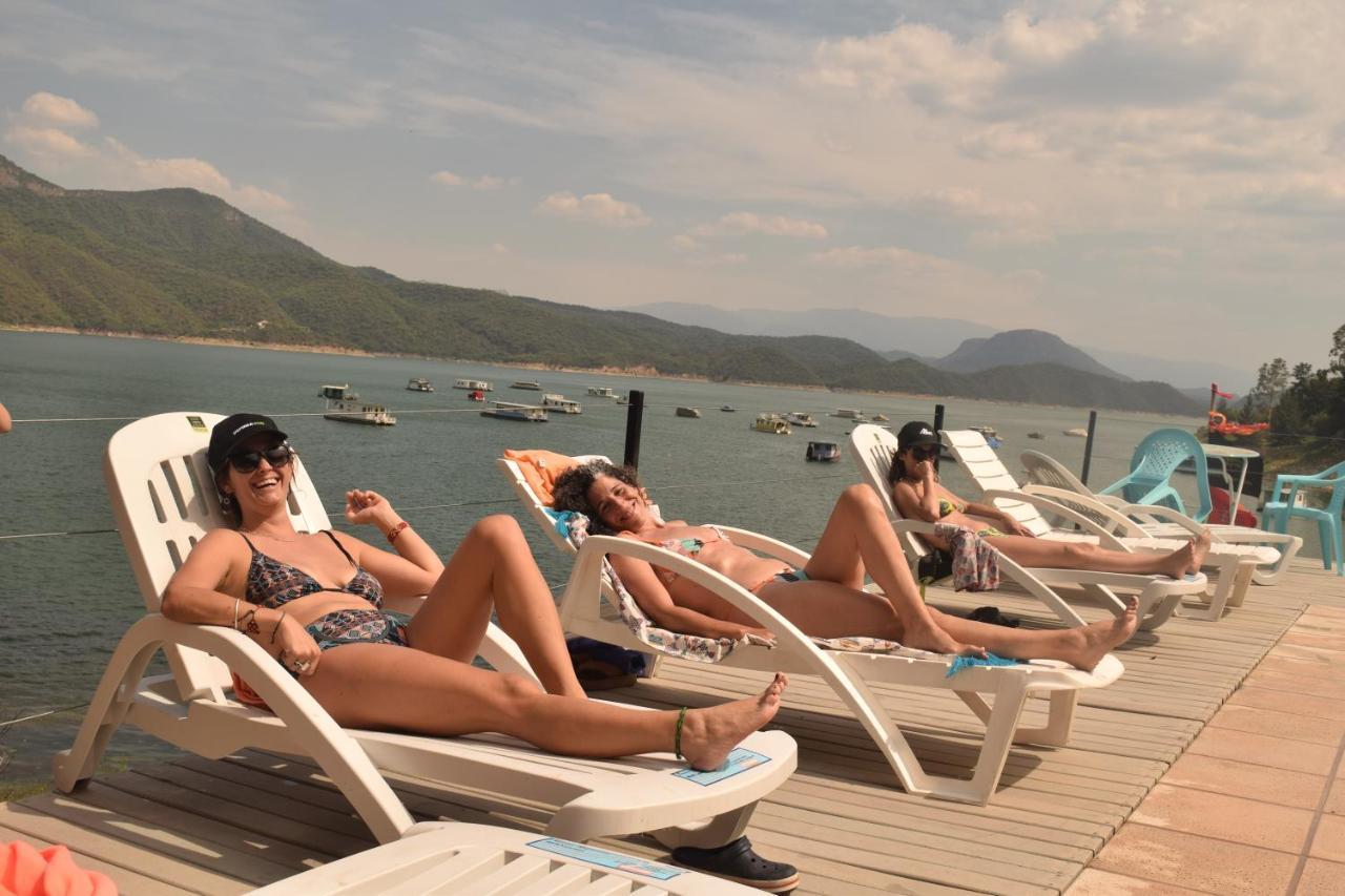 Terrazas Del Lago Cabra Corral Dış mekan fotoğraf