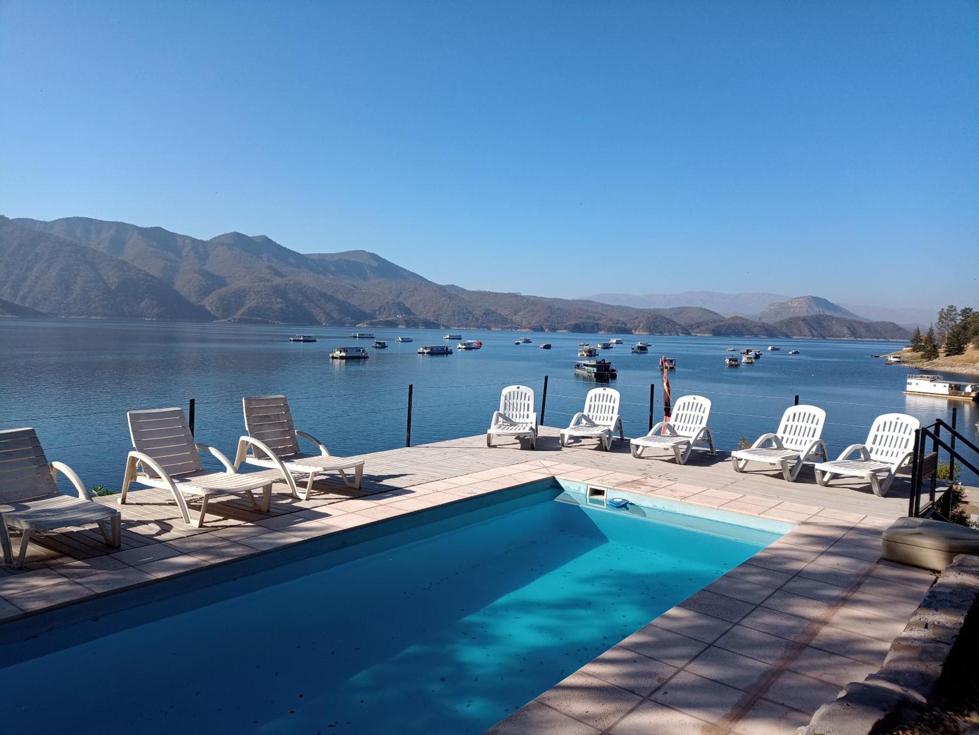 Terrazas Del Lago Cabra Corral Dış mekan fotoğraf
