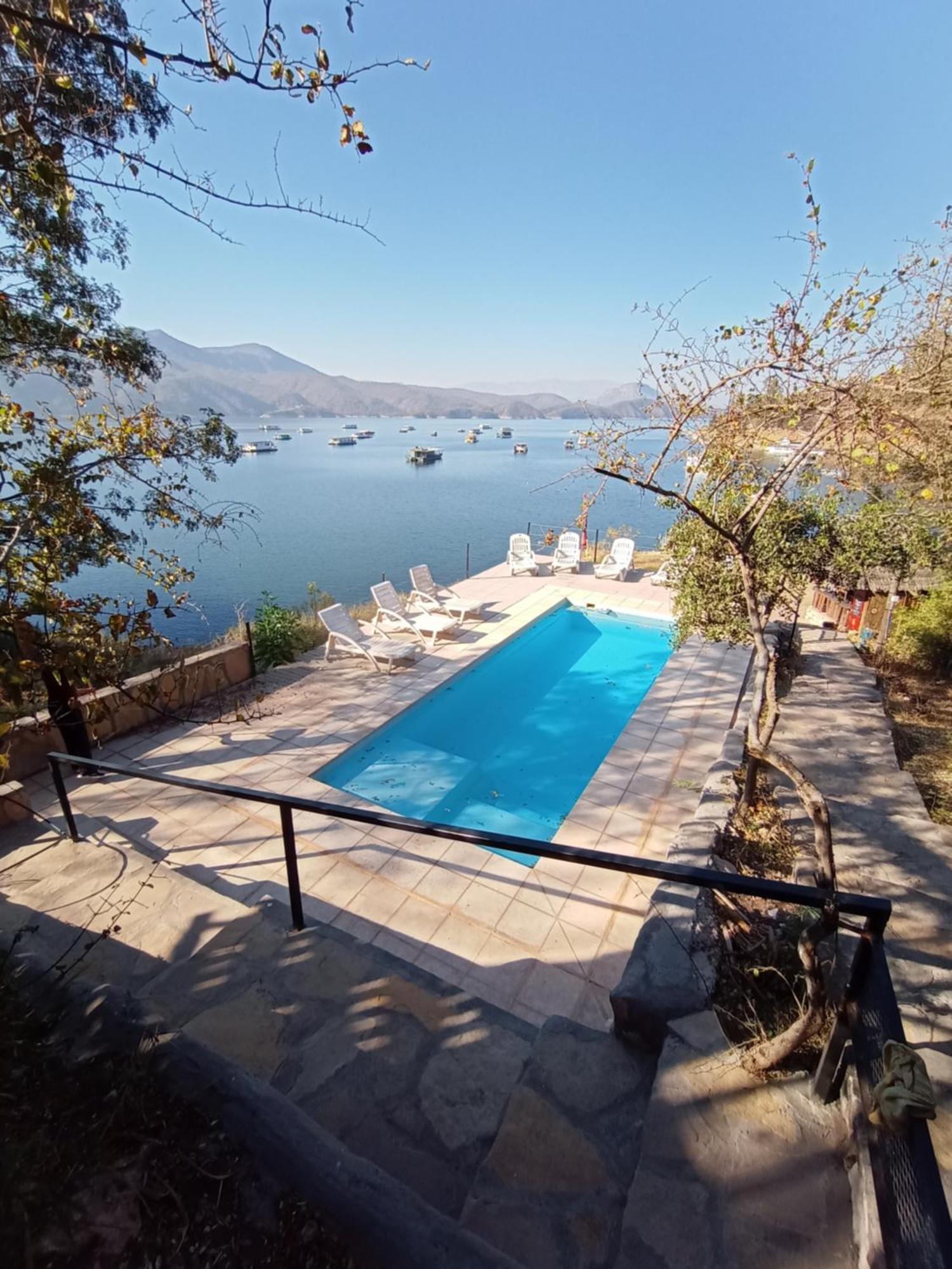 Terrazas Del Lago Cabra Corral Dış mekan fotoğraf