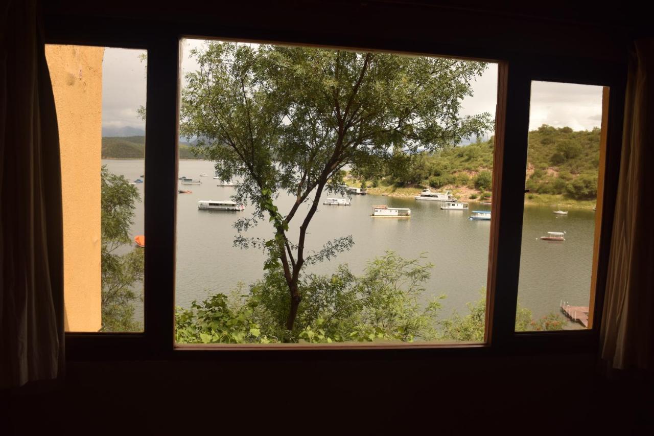 Terrazas Del Lago Cabra Corral Dış mekan fotoğraf